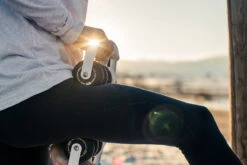 Roll Recovery R8 Insert Super - Boulder Black (4316) -BROOKS Store 18