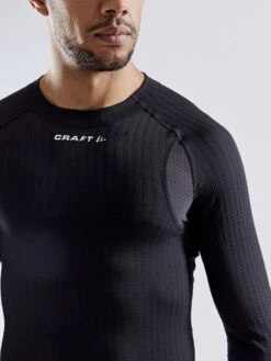 Craft Men's Active Extreme X Baselayer - Black (1909679-999000) -BROOKS Store 1909679 999000 ActiveExtremeXCNLS Closeup3 Preview
