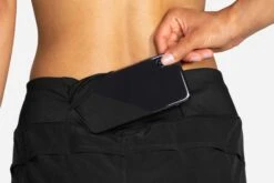 Brooks Women's Chaser 5" Short -BROOKS Store 221465 001 D2 Chaser 5in Short