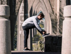 Topo Men's Fli-Lyte 4 -BROOKS Store M049.Black White 11