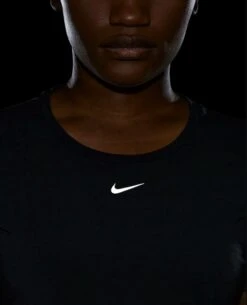 Women's Nike Dri Fit One Luxe Short Sleeve - Black (DD0618-010) -BROOKS Store ONELUXE6