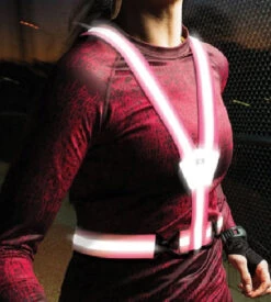 Amphipod Xinglet Reflective Vest (440) 13 Amphipod Xinglet Reflective Vest (440) -BROOKS Store amphipod xinglet vest