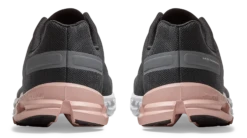 On Running Women's Cloudflow Wide (D) -BROOKS Store cloudflow fw21 rock rose w g5