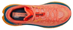 HOKA Women's Tecton X -BROOKS Store ezgif.com gif maker 35 9d6194b4 13db 45ef 83f2 33e614f8eab6